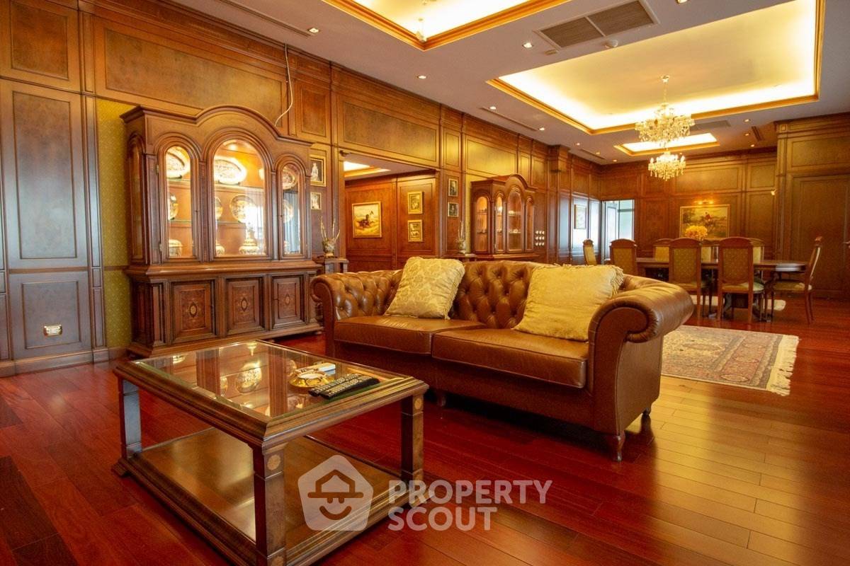 รูป คอนโด 3-ห้องนอน ที่ เลอ รัฟฟิเน่ สุขุมวิท 31 ใกล้ BTS พร้อมพงษ์ (ID 2874062) - รูปที่ 2/50