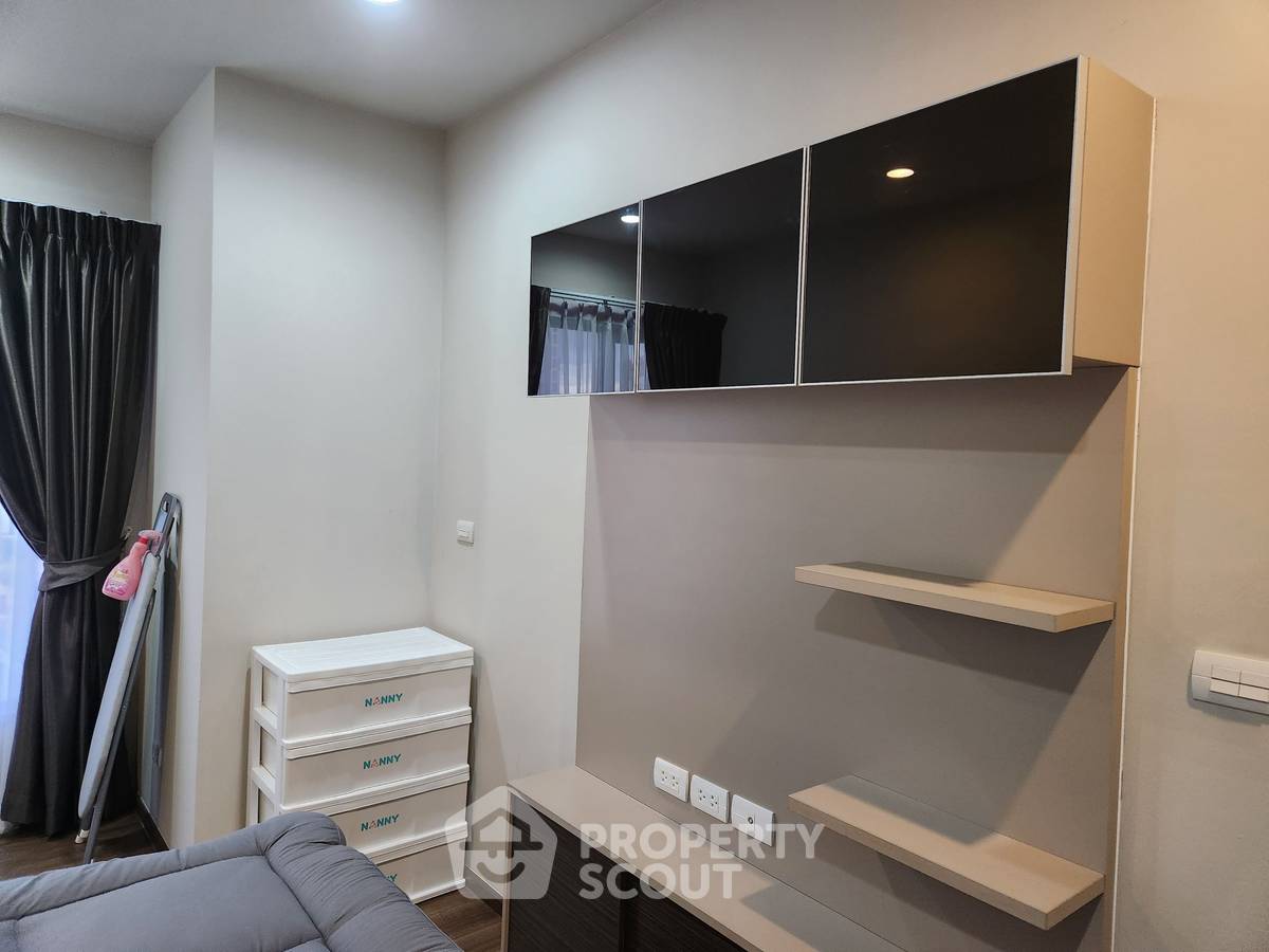 picture High-Floor 1-BR 40 Sqm Onyx Phahonyothin, 200m to BTS Saphan Khwai (ID 1698429) - 8/9