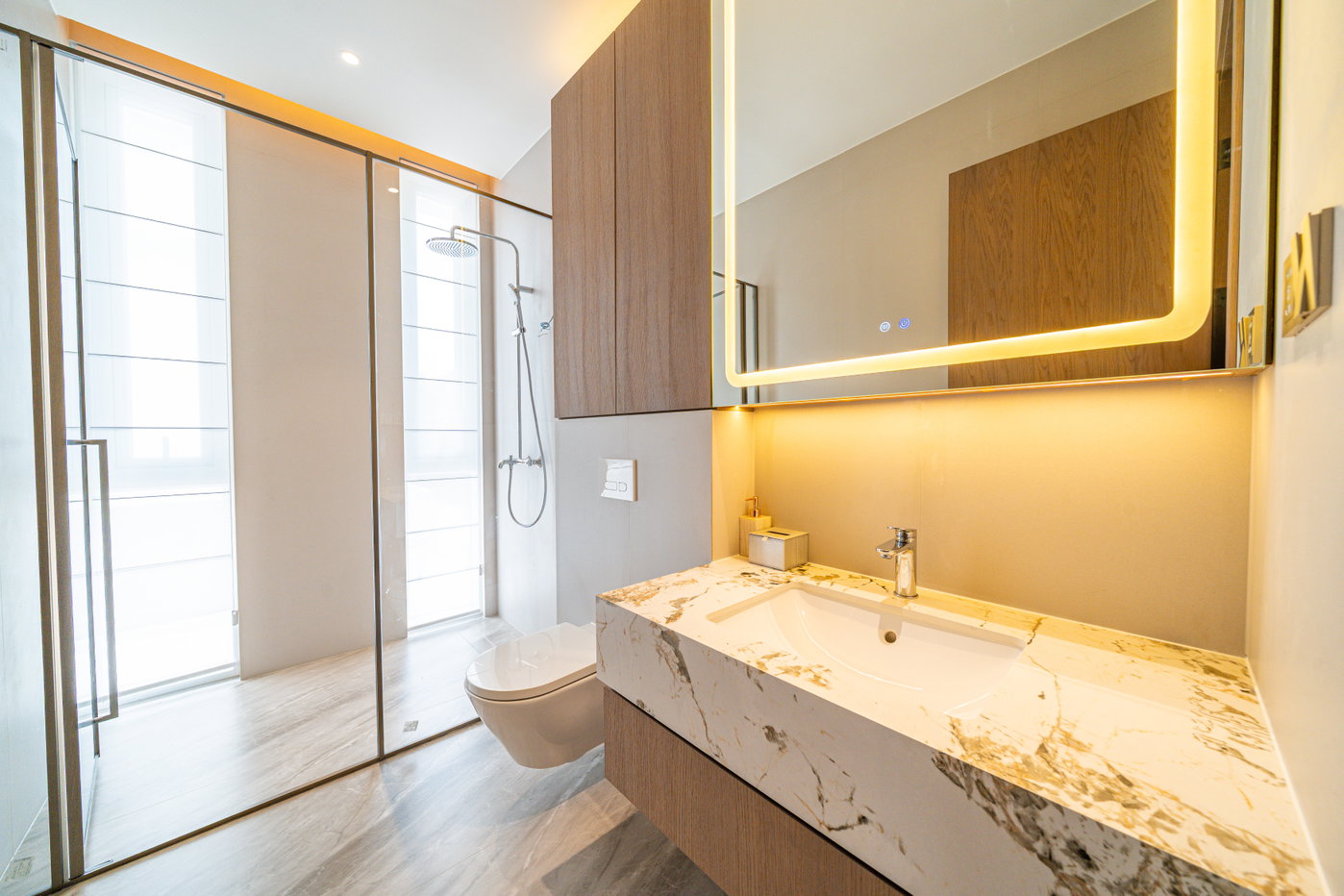 รูป Luxury Golf Course Pool Villa for Sale Huay Yai East Pattaya - รูปที่ 23/27