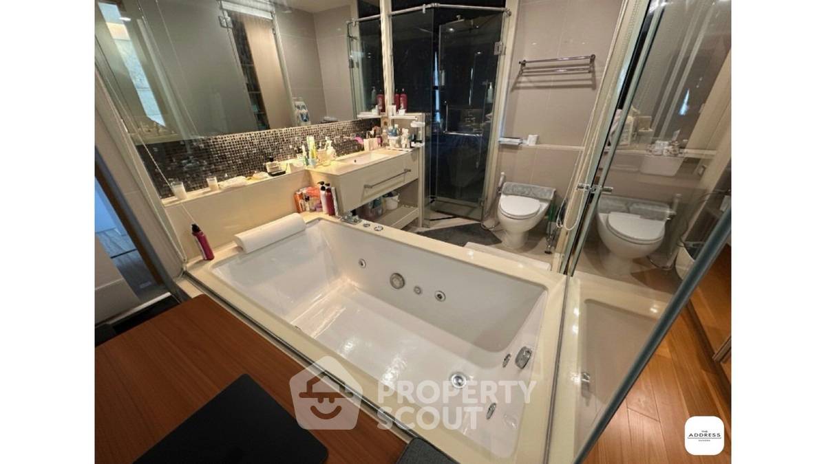 รูป คอนโด 1 ห้องนอน ขาย The Address Sathorn ชั้นสูง ใกล้ BTS เซนต์หลุยส์ 200 ม. (ID 2436372) - รูปที่ 3/9