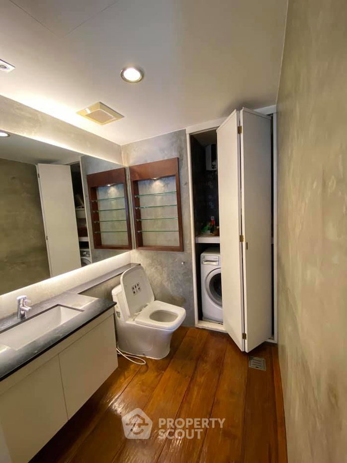 picture 1-BR Condo at Sathorn Gardens near MRT Si Lom (ID 2487613) - 7/10