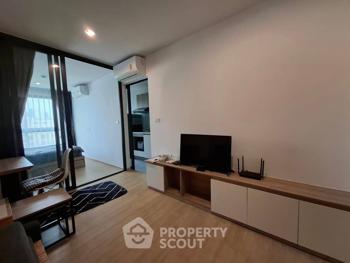 picture 1-BR Condo at The Excel Hideaway Sukhumvit 71 near BTS Phra Khanong (ID 2109975) - 2/12