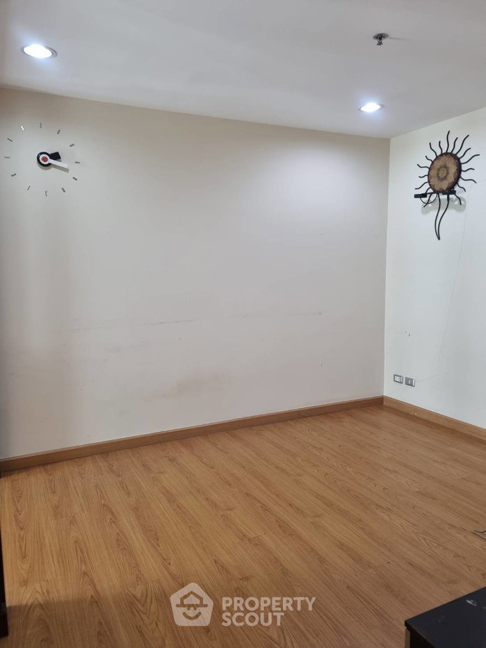รูป คอนโด 1 ห้องนอน เดอะริชคอนโด ชั้น 16 ห้องมุมสูง (น้องหอย) (ID 711235) - รูปที่ 9/14