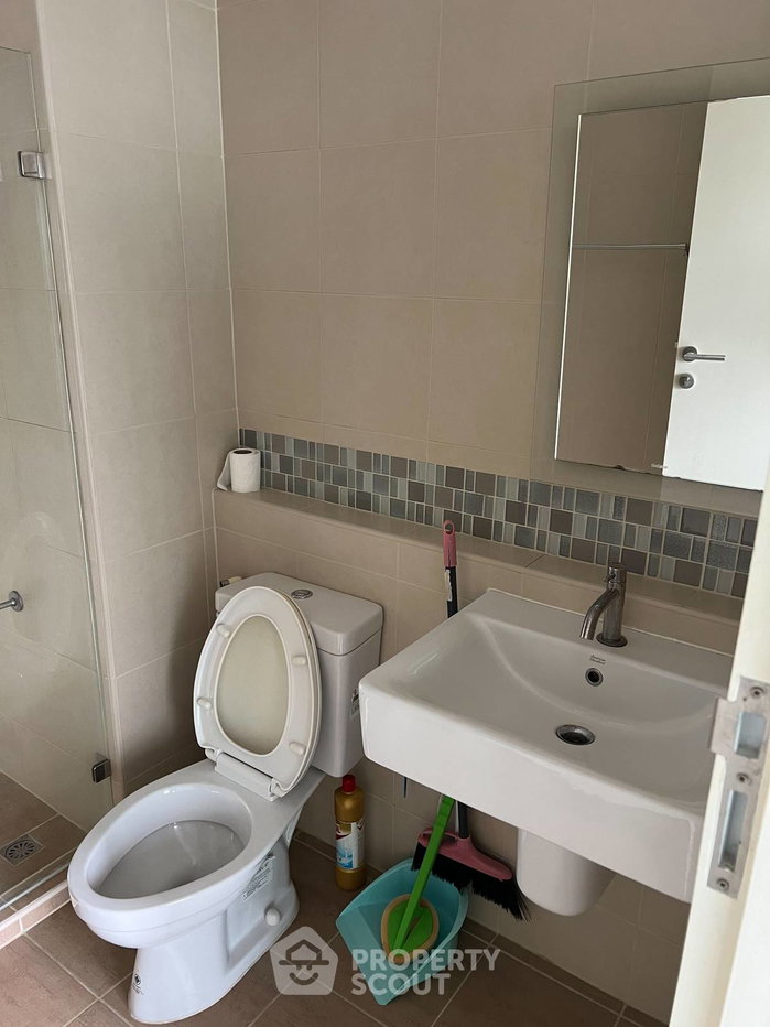 picture 1-BR 34 Sqm Condo On 25th Floor, Baan Kiang Fah, Nong Kae (ID 1531056) - 9/11