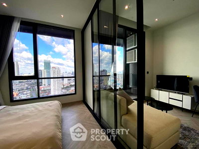 Condos for sale : 1-BR Condo Chapter Charoennakhorn Riverside, 33rd-Floor Near BTS Krung Thon Buri (ID 985746)