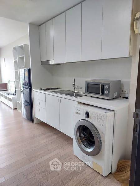 picture Studio Condo at Noble Solo close to Thong Lo (ID 2324640) - 2/8