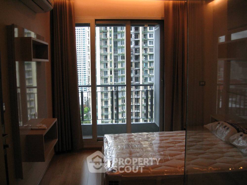 รูป คอนโด 1-ห้องนอน ที่ ดิ แอดเดรส อโศก ใกล้ ARL มักกะสัน (ID 628880) - รูปที่ 2/11