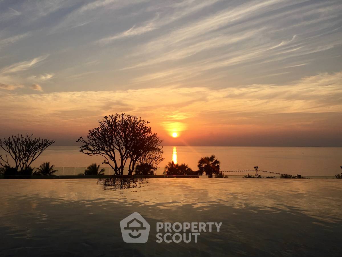 picture 1-BR Condo at Cetus Beachfront close to Jomtien Beach (ID 1104063) - 10/26