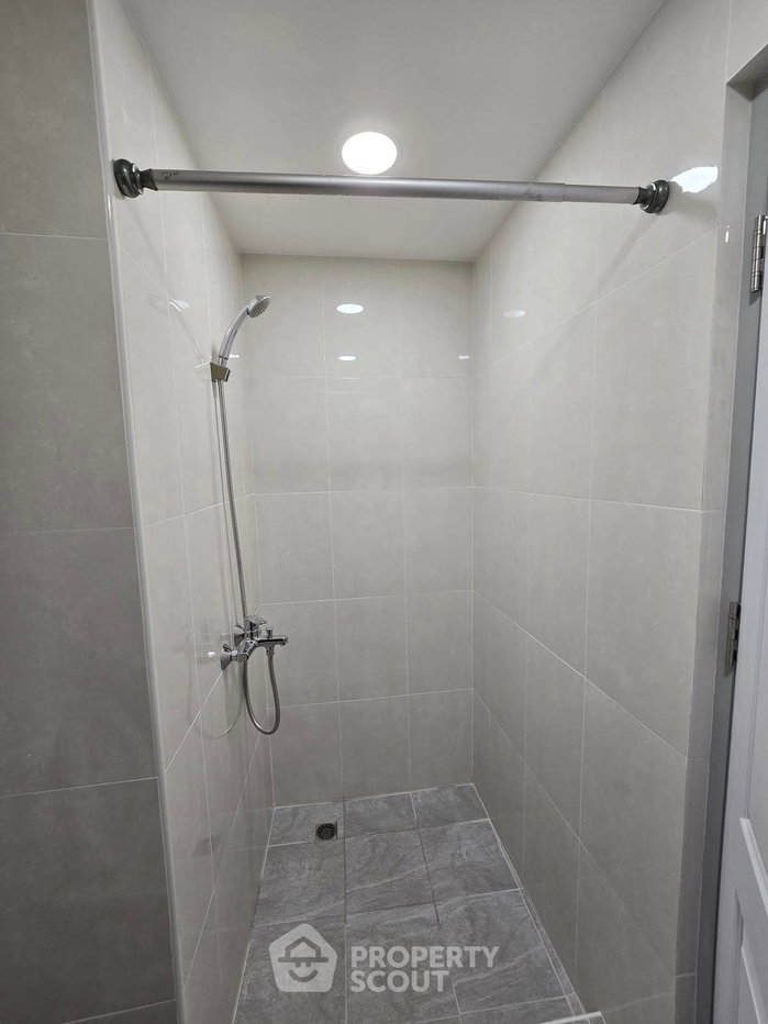 รูป คอนโด 2-ห้องนอน ที่ ไท ปิง ทาวเวอร์ส สุขุมวิท 63 ใกล้ ARL รามคำแหง (ID 2550579) - รูปที่ 7/16
