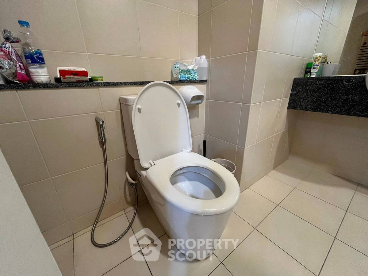 รูป คอนโด 1 ห้องนอน The Light House Sathorn–Chareonnakorn ใกล้ BTS กรุงธนบุรี ชั้น 14 (ID 1399488) - รูปที่ 11/12