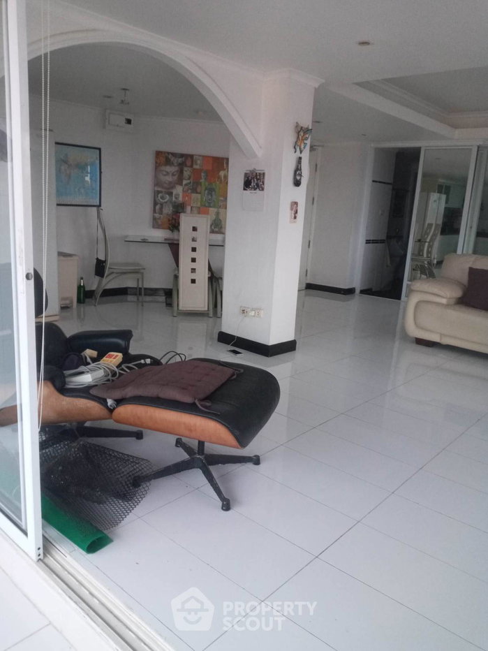 รูป คอนโดขาย 2 ห้องนอน 117 ตร.ม. โกลเด้น พัทยา คอนโดมิเนียม (นาเกลือ) (ID 1235793) - รูปที่ 4/14