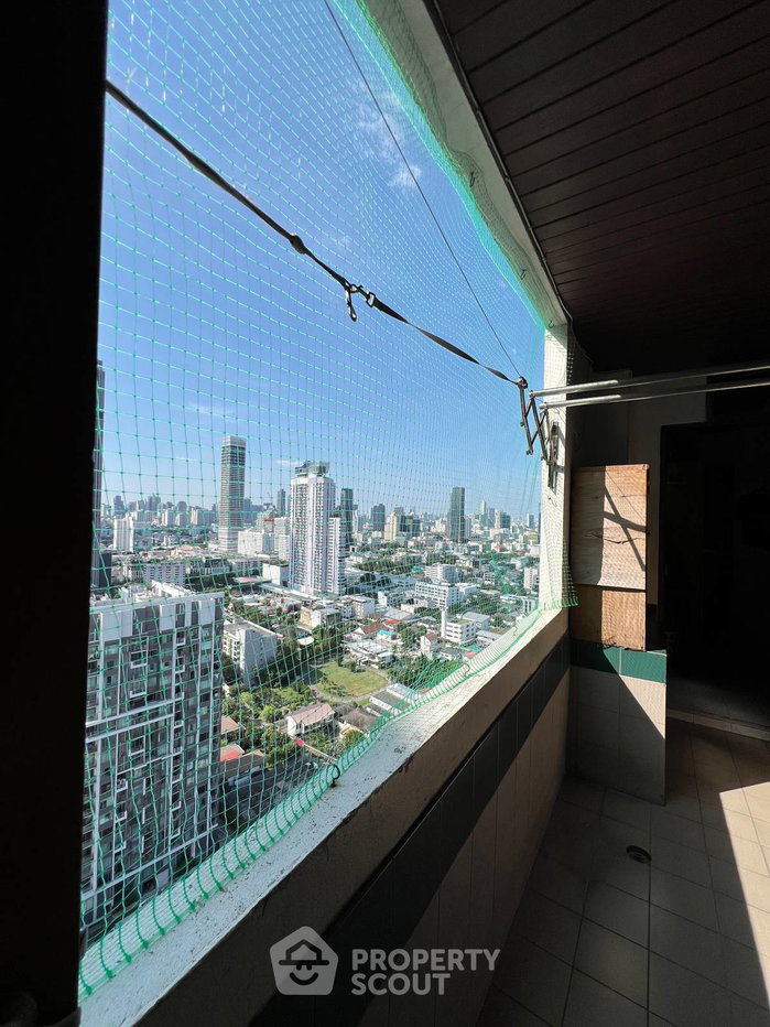 รูป คอนโด 4-ห้องนอน ที่ โอเรียลเต็ล ทาวเวอร์ คอนโดมิเนียม ใกล้ BTS เอกมัย (ID 2801443) - รูปที่ 20/30