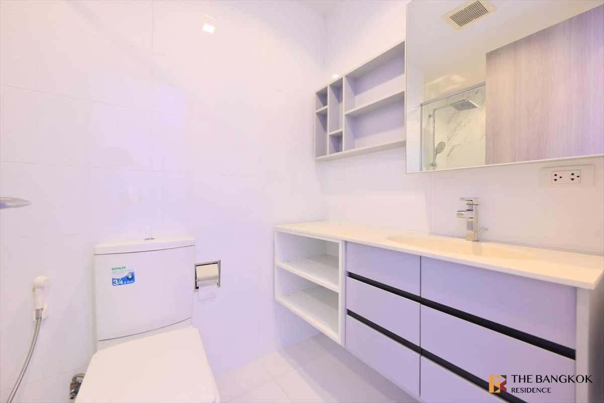 picture Rental Condo 💥 HQ by Sansiri, 1BR 43sqm 35K 💥 Available Unit! near BTS Thong Lo   - 10/10