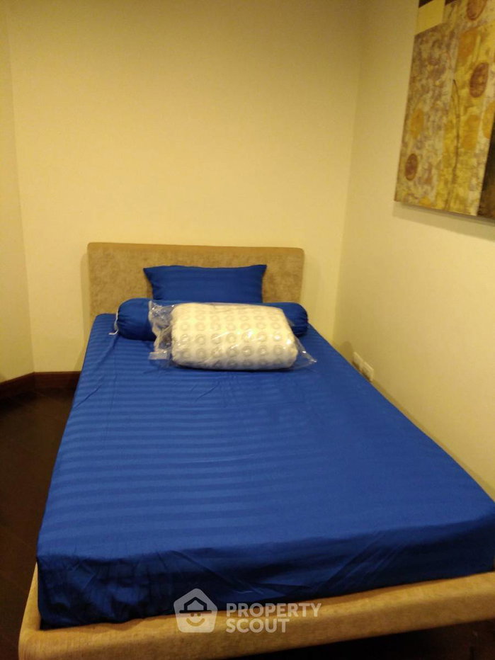 picture 2-BR Condo at Sathorn Gardens near MRT Si Lom (ID 2902855) - 9/13