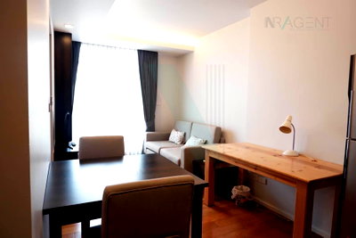 Condos for sale Sathon Road : For Sell Condo FOCUS PLOENCHIT Building 1, Floor 7,1 bed room, Room size 35 sqm