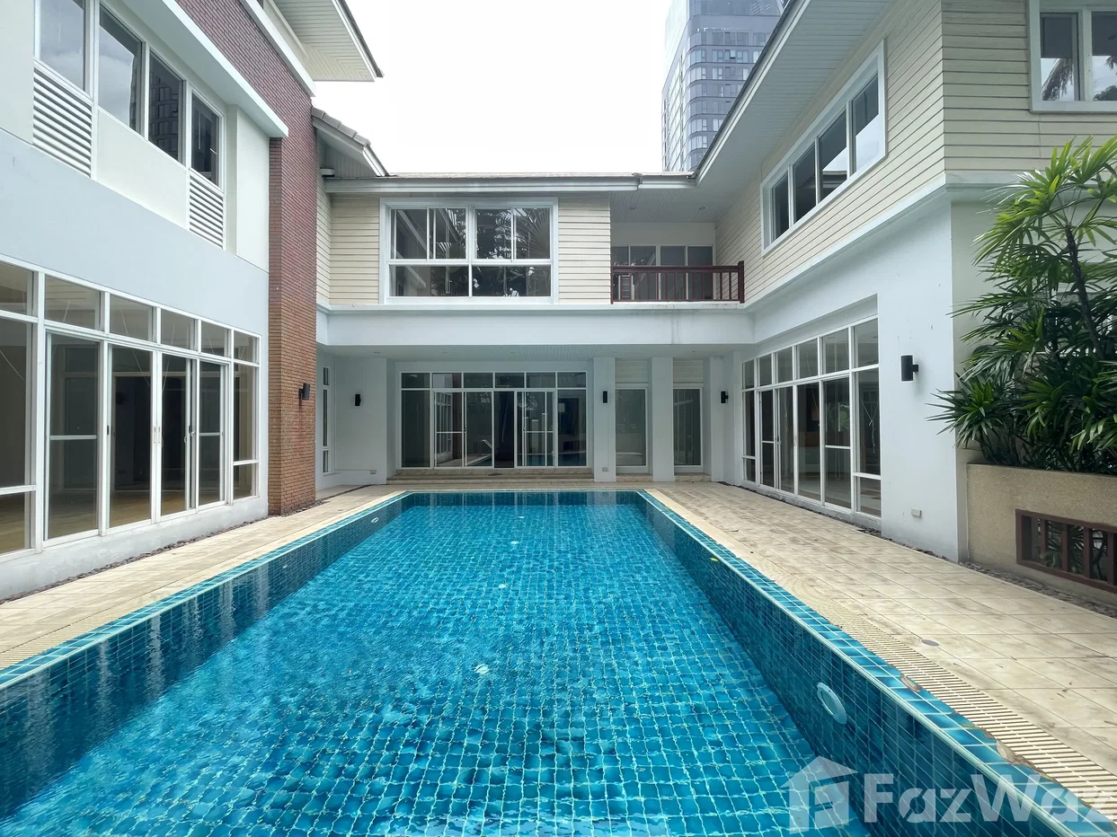 รูป บ้านเดี่ยวให้เช่า 4 ห้องนอน ในโครงการ สุขุมวิท 36 การ์เด้น วิลเลจ 1172528 - รูปที่ 1/16