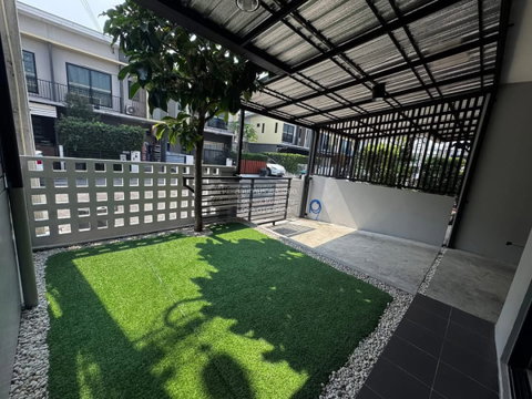 เช่าทาวน์เฮ้าส์/ทาวน์โฮม เดอะ คอนเนค พัฒนาการ 38 MRT-กลันตัน (สายสีเหลือง) สวนหลวง เขต สวนหลวง กรุงเทพ CX-157659 ✅ ทักไลน์ @connexproperty ตอบทันที ทีมงานมืออาชีพ ✅