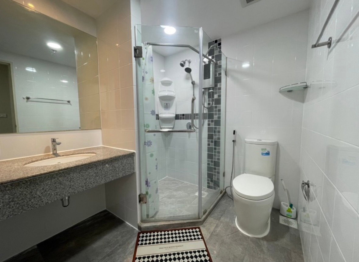 picture CONDO NEAR 🚇BTS Krungthonburi ( The Master Sathon Executive ) ✅ Line: @968pqbai - 6/10