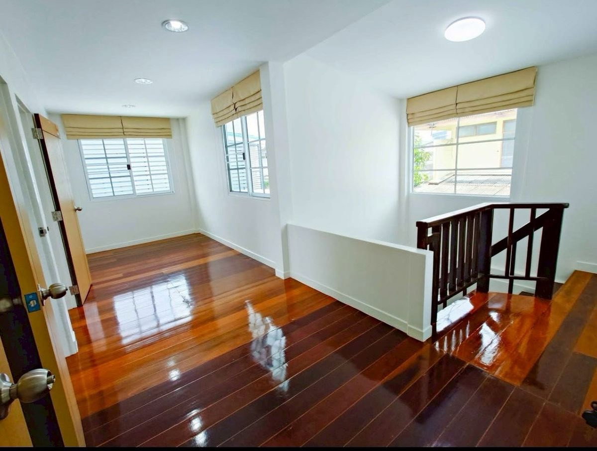 รูป 🏡 บ้านเดี่ยวให้เช่า ขนาดใหญ่ สวยมาก สงบมาก เนื้อที่ 85 ตร.วา | 3 ห้องนอน | 2 ห้องน้ำ | 1 ห้องครัวใหญ่ ติดตั้งแอร์ Inverter ครบทั้ง 3 ห้องนอน - รูปที่ 13/20