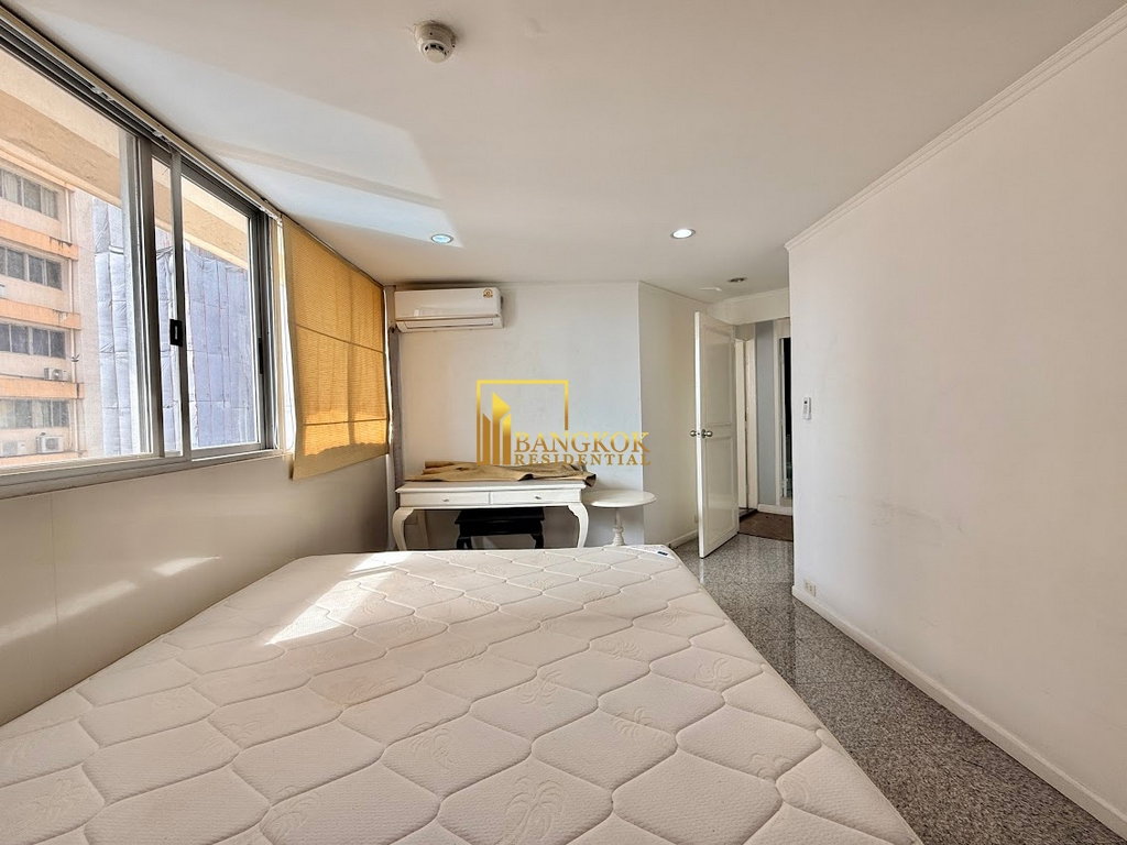 รูป Tai Ping Tower | Spacious 4 Bedroom Condo in Ekkamai Area - BR61547CD - รูปที่ 27/39