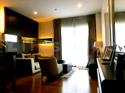 คอนโดให้เช่า : ▚ LJ184ツ ให้เช่า: Hive Taksin ✨ 1BR 48.5 ตร.ม. ห้องไซส์ใหญ่ เครื่องซัก+อบผ้าพร้อม เครื่องใช้ไฟฟ้าจัดเต็ม พร้อมอยู่!