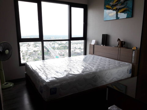  📢 [FOR RENT] ✨ PRIVATE CORNER UNIT ✨ The Base Park West Sukhumvit 77_32 sq.m., 39th Floor, 1 Bedroom with 3-Sided Windows, Private Corner Unit