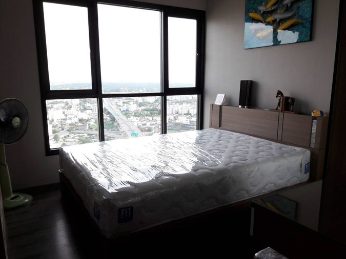 📢 [ให้เช่า] ✨ PRIVATE CORNER UNIT ✨ เดอะ เบส พาร์ค เวสต์ สุขุมวิท 77_32 ตร.ม. ห้องมุม ชั้น 39 วิวสวยพาโนรามา ตกแต่งเฟอร์นิเจอร์ครบพร้อมอยู่