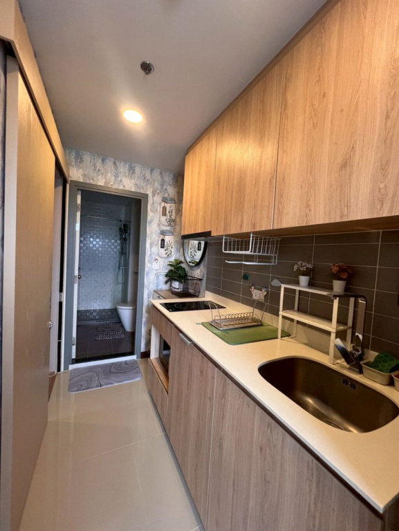 picture For Rent Chewathai Pinklao 59/515 (east) - 10/16