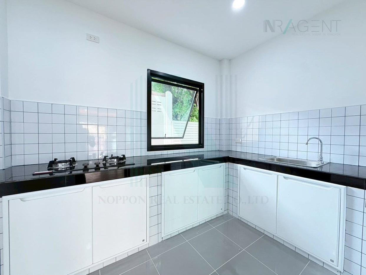 รูป ขายบ้านแฝด โครงการ บ้านรัตนาวลัย 2 ชั้น 3 ห้องนอน 3 ห้องน้ำ - รูปที่ 6/8