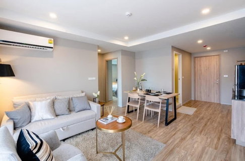 2 BR 2 Bathroom Blossom condo Sathorn Chareonrat 
