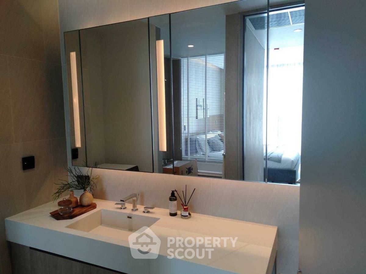 picture 1-BR Condo at Sky Residence Thonglor 25 close to Phrom Phong (ID 2614343) - 6/12
