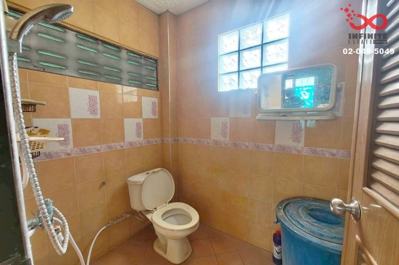 รูป ขายบ้านเดี่ยว 3 ชั้น 20 ตร.ว.ซอยลาดพร้าว 80 วังทองหลาง ขายถูก ใกล้ทางด่วนรามอินทรา–อาจณรงค์ - รูปที่ 10/11