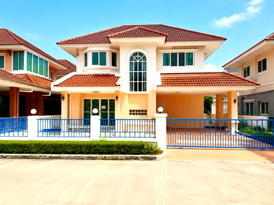 บ้านเดี่ยวให้เช่า : สุขาภิบาล5 63-71 สายไหม บ้านเดี่ยว 3-4นอน 2น้ำ 55 ตร.ว. 220 ตร.ม. สารสาสน์สายไหม ติดแอร์ทุกห้อง สายไหมปาร์ค