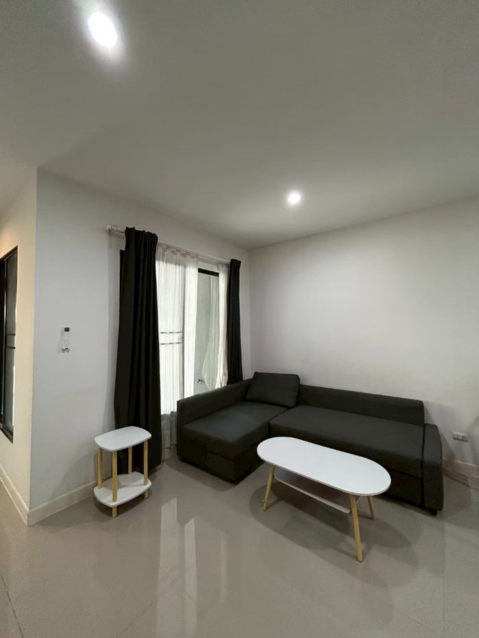 รูป 🏡✨ บ้านว่างพร้อมเข้าอยู่! โครงการพลีโน่ สุขุมวิท–บางนา
📍 ทำเลดี เดินทางสะดวก ใกล้สุขุมวิท–บางนา - รูปที่ 2/14