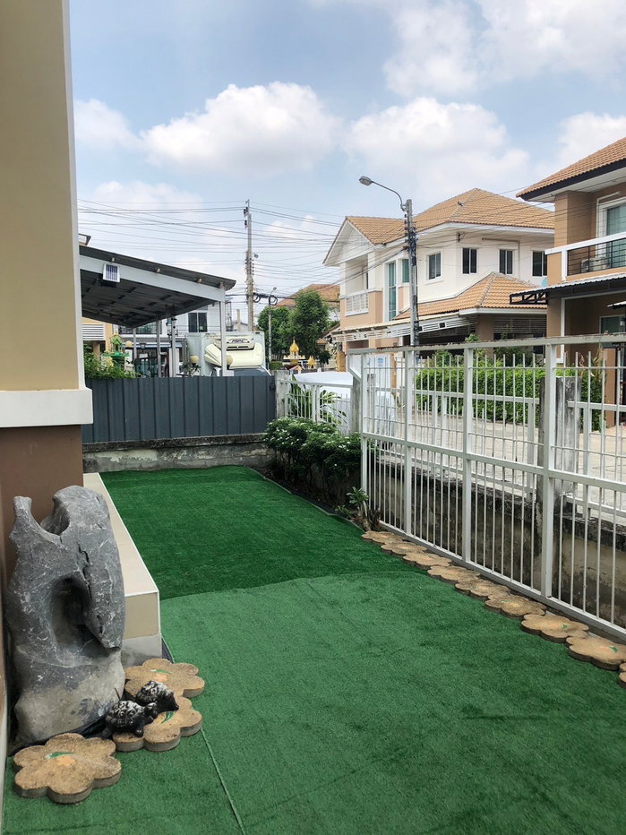 รูป #ให้เช่าบ้านเดี่ยวหลังใหญ่​ 62ตรว.​  หมู่บ้านLanceo  แลนซิโอ วงแหวน รามอินทรา ถ. เลียบคลองสอง  มี  3ห้องนอน จอดรถ 3คัน เช่า 15,000บ/เดือน - รูปที่ 5/19