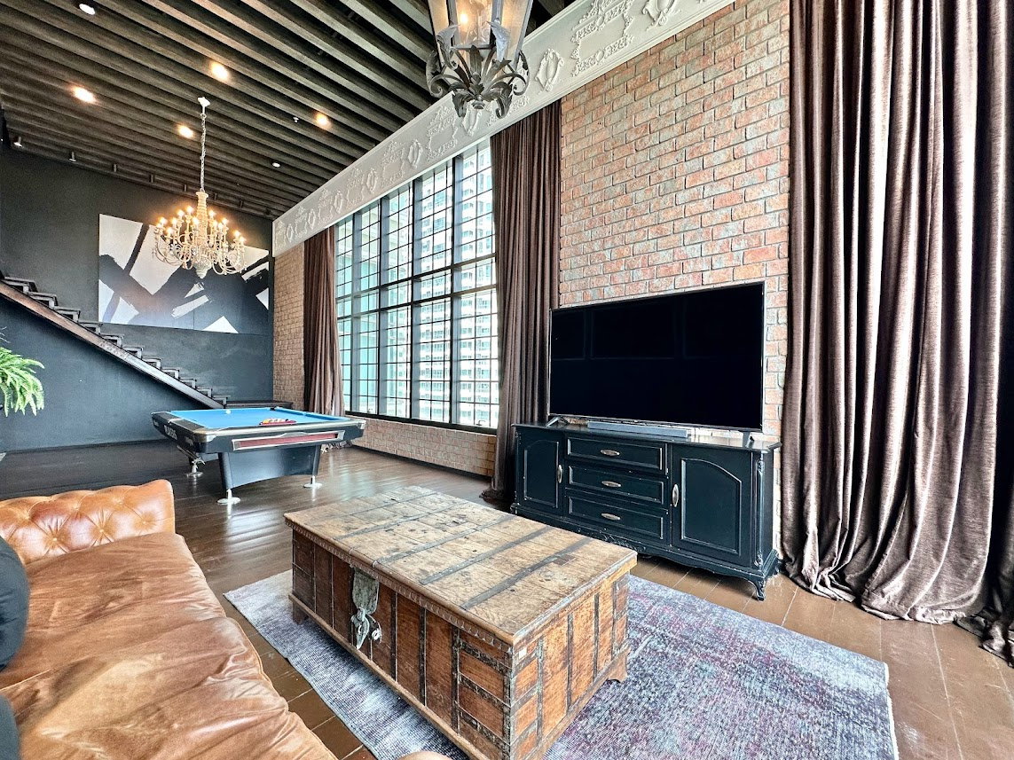 รูป Emporio Place | 3 Bedroom Duplex Condo For Rent in Sukhumvit 24 - BR12147CD - รูปที่ 3/38