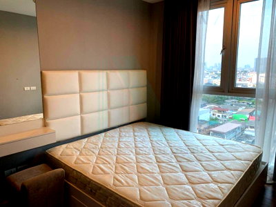 Condos for rent : 🚩 For rent condo CHEWATHAI INTERCHANGE Building 1, Floor 11,1 bed room, Room size 42.00 sqm