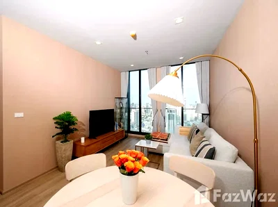 Condos for rent BTS Chit Lom : 2 Bedroom Condo for rent at Noble Ploenchit 6415094
