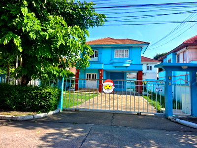 เช่าบ้านเดี่ยว สถาบันเทคโนโลยีนานาชาติสิรินธร (SIIT) มหาวิทยาลัยธรรมศาสตร์ : 🏡 บ้านเดี่ยวให้เช่า รีโนเวทใหม่ หมู่บ้านมณีรินทร์ เลค แอนด์ พาร์ค ถนน345 บางคูวัด 3 ห้องนอน 3 ห้องน้ำ หลังมุม พื้นที่กว้างมาก🚫ไม่อนุญาตเลี้ยงสัตว์