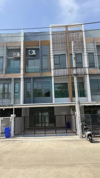 ให้เช่าทาวน์เฮาส์ 3 ชั้น เดอะ วิชั่น ลาดพร้าว - นวมินทร์ 5 ห้องนอน 4 ห้องน้ำ