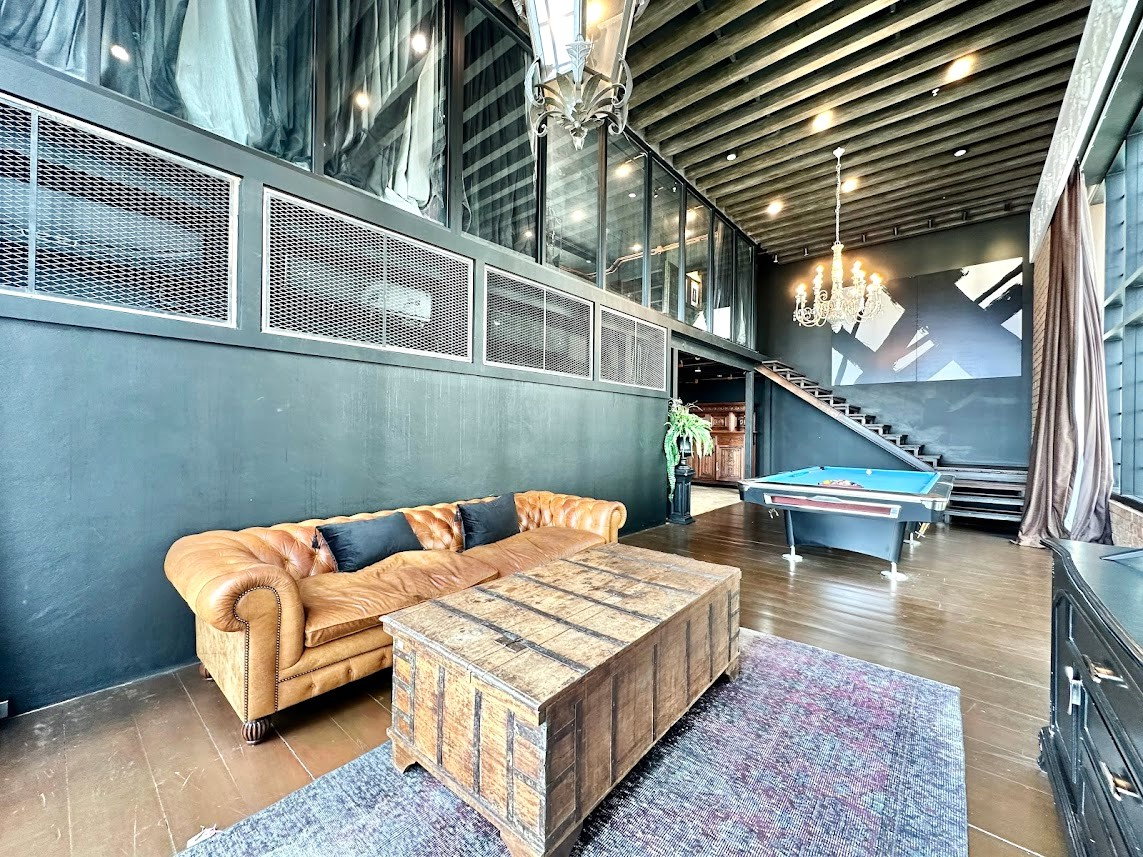 รูป Emporio Place | 3 Bedroom Duplex Condo For Rent in Sukhumvit 24 - BR12147CD - รูปที่ 1/38