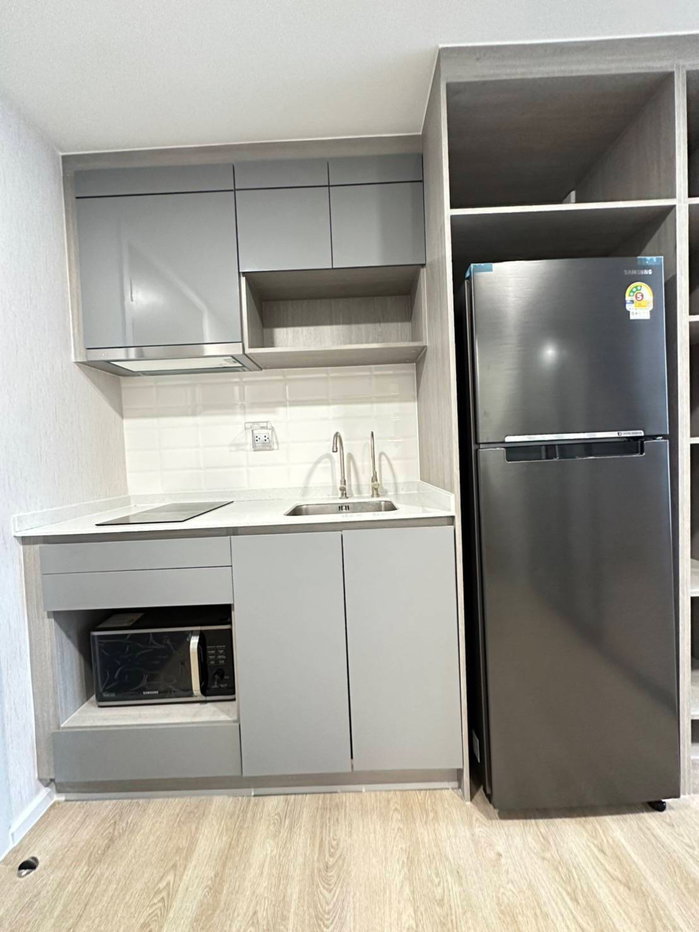 รูป T250 Modiz Rhyme Ramkhamhaeng (โมดิซ ไรห์ม รามคำแหง) ห้องDuplex เฟอร์ครบ มีเครื่องซักผ้า ราคาพิเศษสุดๆ - รูปที่ 9/14