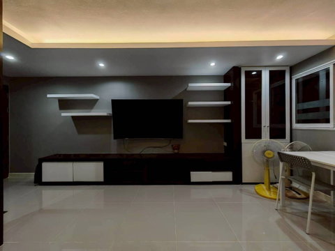 📍 For Rent: Zenith Place Sukhumvit 71 | Newly Renovated 1-Bedroom Unit with Separate Kitchen, Near BTS Phra Khanong, Ready to Move In