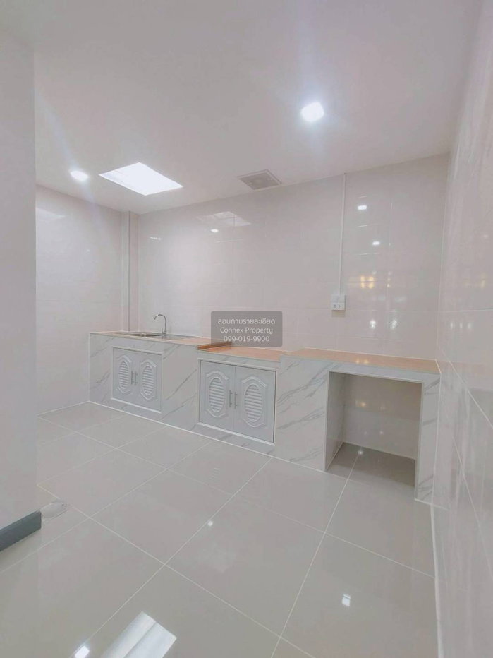 รูป ขายทาวน์เฮ้าส์/ทาวน์โฮม บ้านรินทร์ทอง รีโนเวทใหม่ ลำลูกกา ลำลูกกา ปทุมธานี CX-157698 ✅ ทักไลน์ @connexproperty ตอบทันที ทีมงานมืออาชีพ ✅ - รูปที่ 9/12