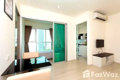 Condos for sale : 2 Bedroom Condo for sale at Life Ratchadapisek  1729648