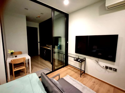 Condos for rent : Noble Around                  Ari 