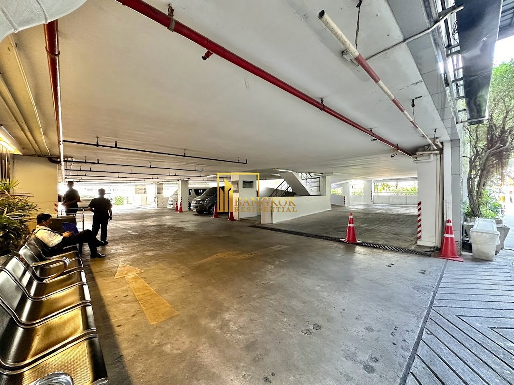picture Luxurious 3 Bedroom Thonglor Apartment For Rent - BR0842AP - 54/55
