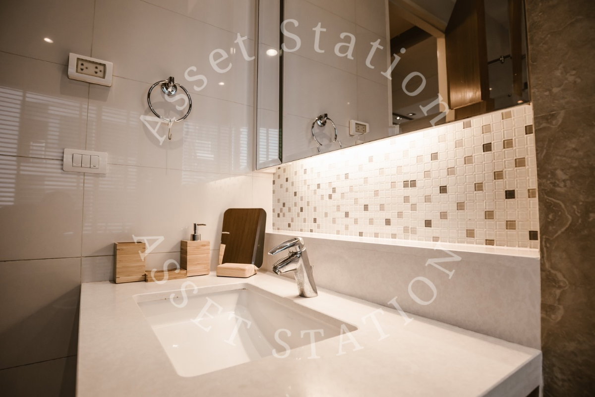 picture 🏙️ Bright Sukhumvit 24: A luxurious resort-style condo near BTS Phrom Phong 🚆 - 7/10