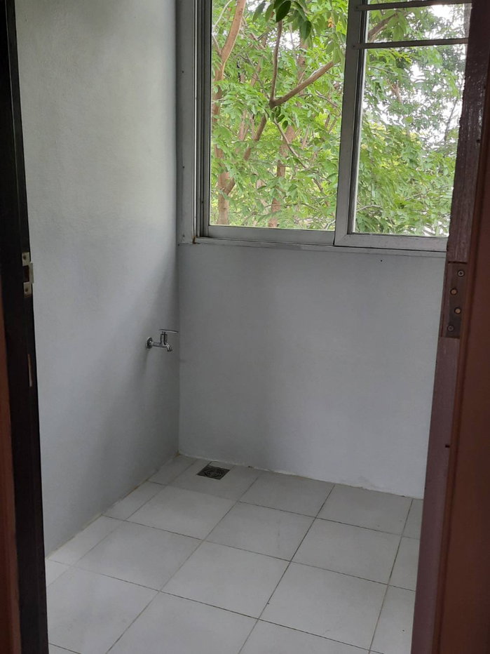 รูป ขายไพลิน คอนโดมิเนียม (Pailin Condominium) เฟอร์ครบ พร้อมเข้าอยู่ ติดถนนซุปเปอร์ไฮเวย์เชียงใหม่ - รูปที่ 11/14