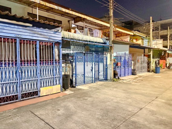 รูป กำนันแม้น24-32 ทาวน์เฮ้าส์ให้เช่า 2นอน 2น้ำ ใกล้ถนนกัลปพฤกษ์และตลาดกำนันแม้น 1กม Makro กำนันแม้น 800 ม. - รูปที่ 6/8